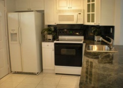 3750 Ne 170 St Unit: 304