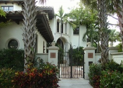 Las Olas Estate